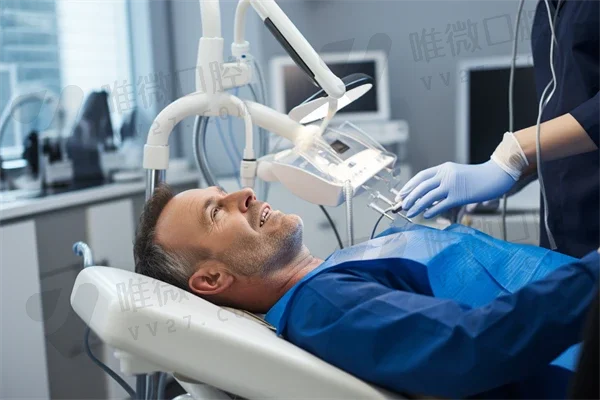 西安窟牙齿医院推荐：西安欢乐口腔医院窟牙齿整体实力入围前十