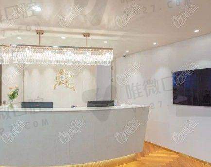 苏州英博口腔牙齿矫正价格对比:金属矫正6700元起,隐适美3万+也有