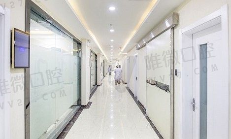 医院走廊