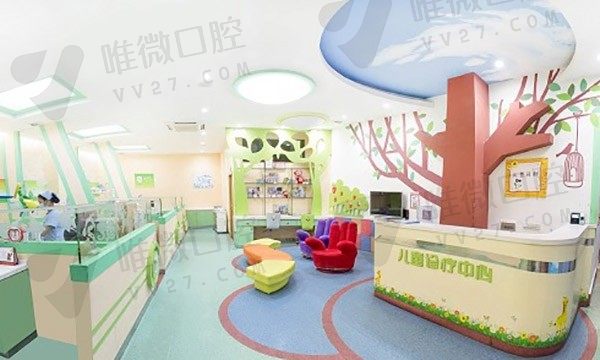 广西玉林蓝天口腔医院儿童休闲区