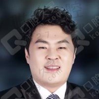 李栋