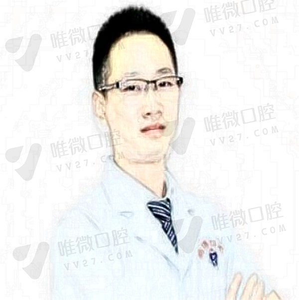 重庆佳辰鹏博口腔担任主治医师何冰华