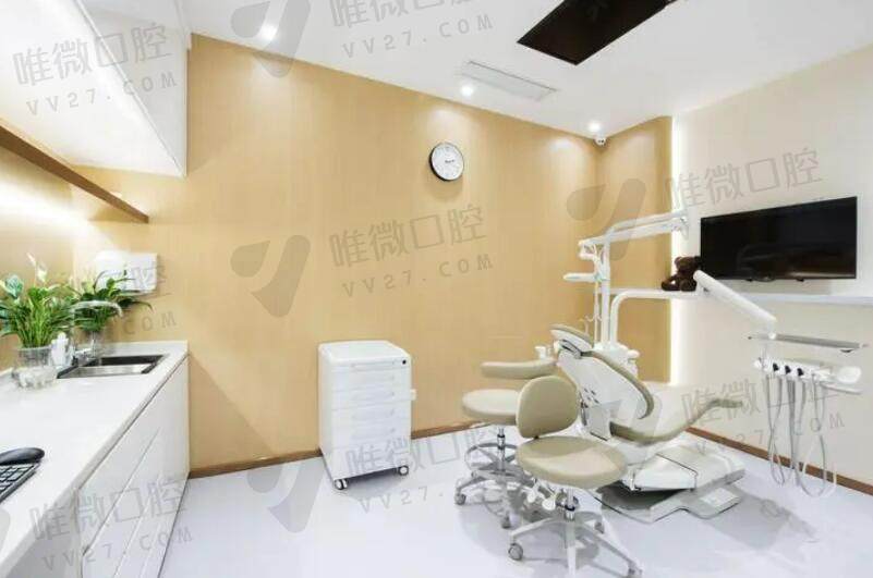 重庆万州区种植牙口腔医院哪个好.jpg